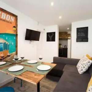Ola Lisbon- Castelo V Appartement